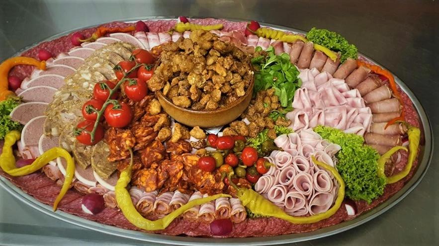 Restauracia Penzion Na Mlyne Stará Turá Eksteriør billede